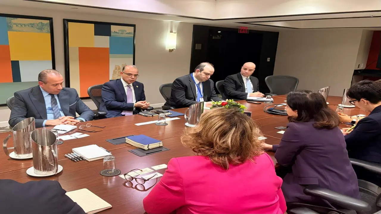 الحكومة المصرية تدعو سيتي بنك للمساهمة في الترويج للاستثمار واستقطاب شركات جديدة